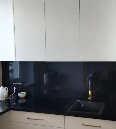 W Modernistycznej Kamienicy W Gdyni